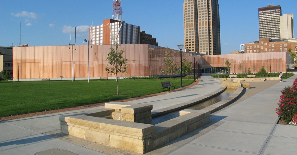 Des Moines Library